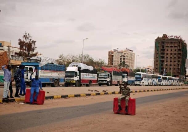 Foreign refugees are transported to camps near Sudanese-borders, SUNA file photo