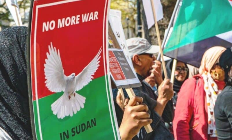 Sudanese demonstrate againt war iin the country , Peace Direct photo