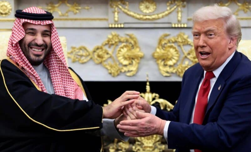 US President Donald Trump and Saudi Crown Prince and Prime Minister Mohammed bin Salman hold hands during a meeting in the Oval Office at the White House in Washington, DC, November 18, 2025. Reuters photo