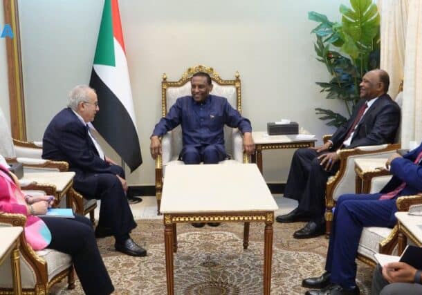 Sudan's PM Kamil Idris receives Ramtane Lamamra at his office in Port Sudan on Nov 29, 2025, SUNA photo