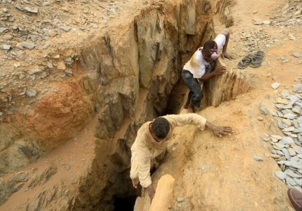 Gold miners at a mining area in Abu Jubayhah county in South Kordofan