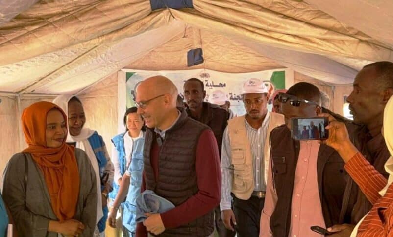 Volker Türk visits IDPs camp in Ad Dabba on Jan 16, 2026