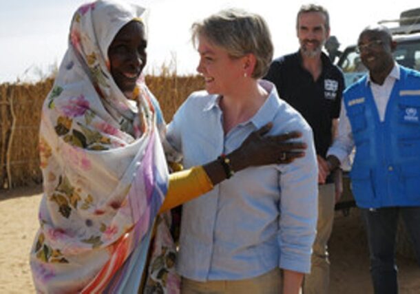 Foreign Secretary Yvette Cooper greets a Sudanese refugee in Adré, on Feb 3, 2026 FCO photo.