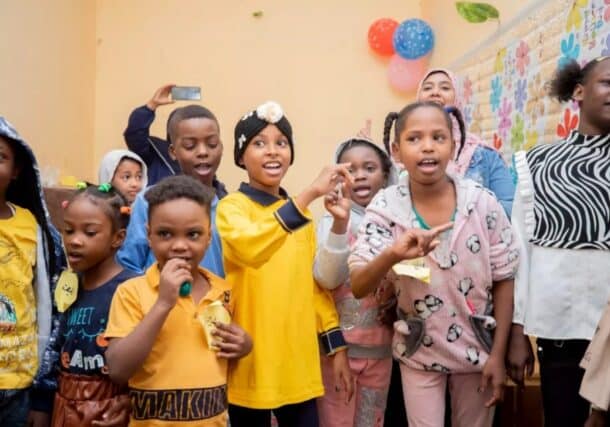 Sudanese refugee children attend a UNICEF-supported school in Cairo. (UNICEF Photo)