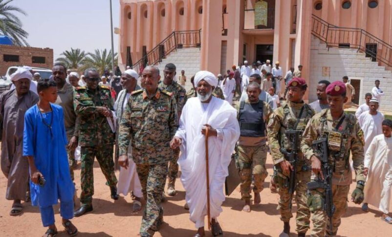 Sovereign Council chairman received by religious leaders in Ailafoun , Khartoum state, on June 12, 2026