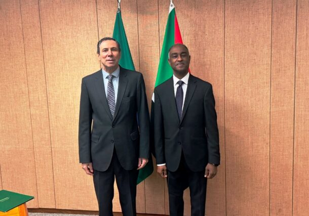 Ambassador Muawiya Osman Khalid, Undersecretary of the Ministry of Foreign Affairs, poses with Ambassador Carlos Duarte, Director-General of the Africa Department at the Brazilian Foreign Ministry.