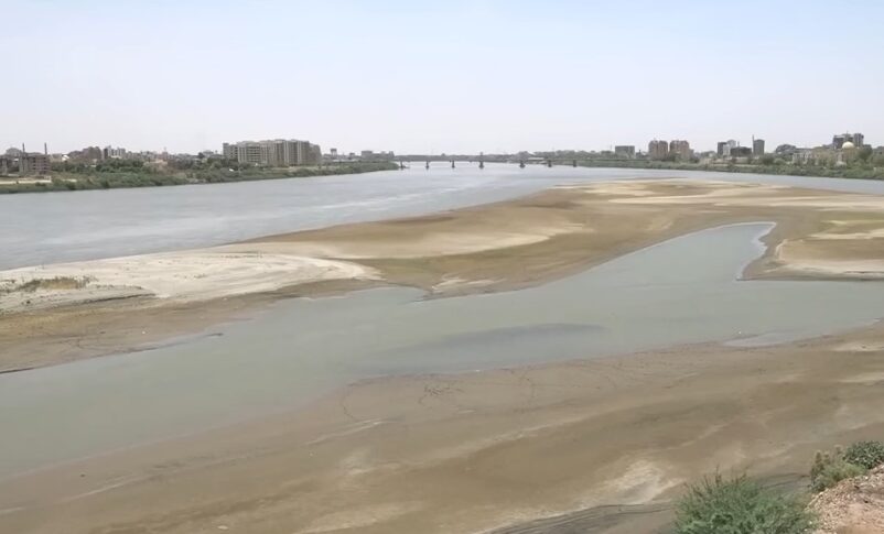 For the first time, small islands have appeared in the course of the Nile River in Khartoum as a result of the receding water level coming from the Blue Nile.