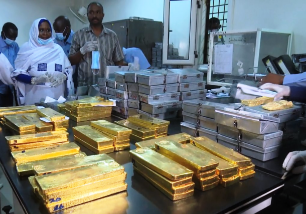 officials inspects gold production at Sudan Gold Refinery in Khartoum