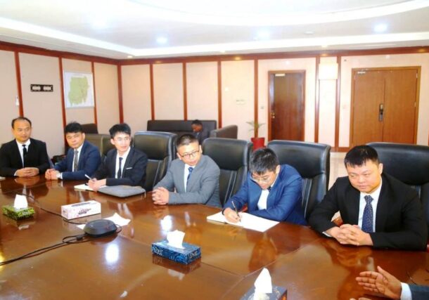 China's Hunan Construction and Engineering Group delegation meets Sudanese energy minister (unseen) in Khartoum on Aug 17, 2026