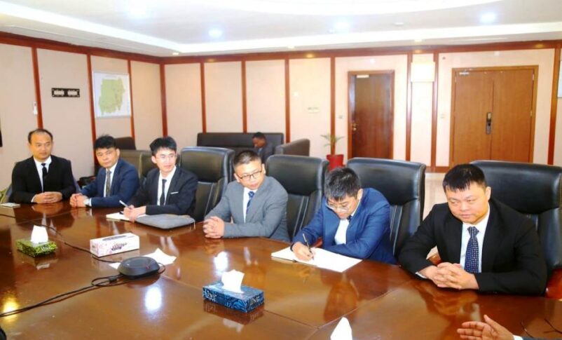 China's Hunan Construction and Engineering Group delegation meets Sudanese energy minister (unseen) in Khartoum on Aug 17, 2026