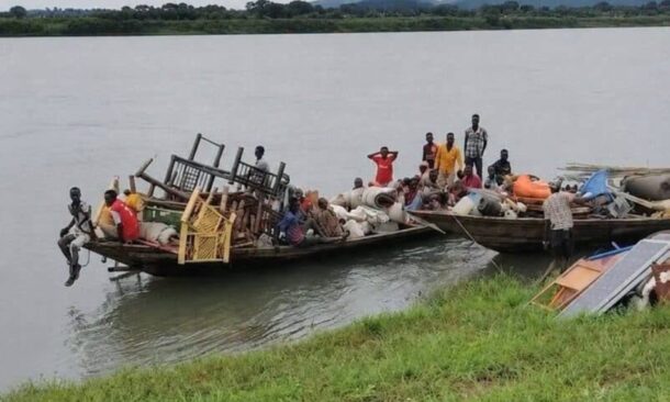 Civilians flee by boat from Adasi area, blue Nile region to Kambal, on the eastern bank on August 16, 2026