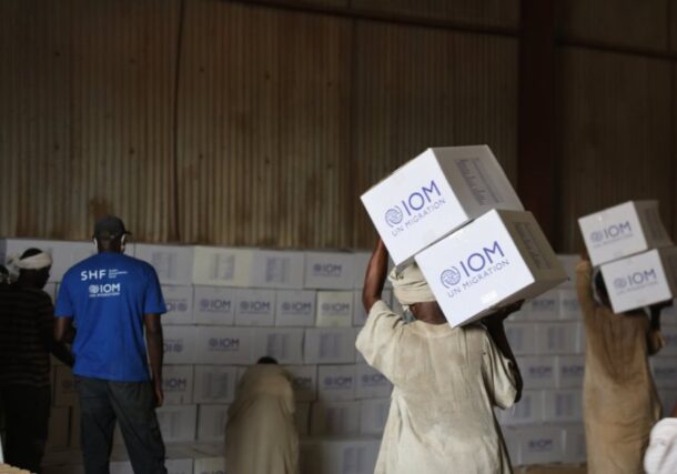 IOM distributes humanitarian assistance to support conflict- and flood-affected families across Sudan. IOM Photo