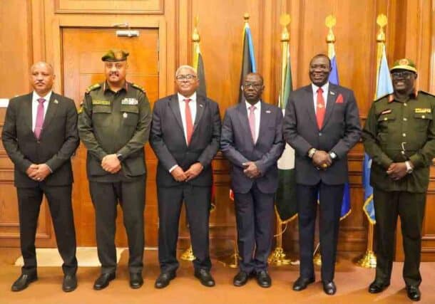 Sudan and South Sudan defence ministers pose with senior officials from both countries in Juba on Aug 12, 2026