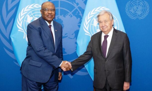 Antonio Guterres, UN SG shakes hands with Mohieldin Salim Sudan's FM in News York on September 24, 202; UN photo