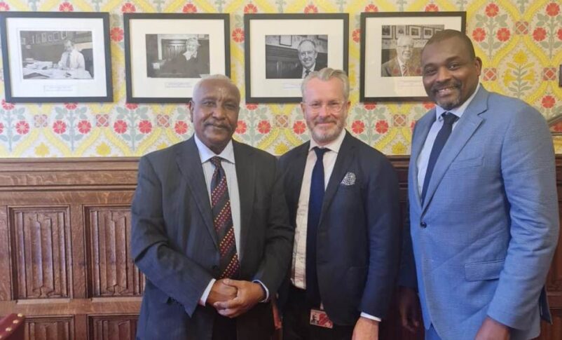 SPLM-RDC leader Yasser Arman (L), British Liberal Democrat peer Lord Jeremy Purvis (C), and SPLM-RDC spokesperson Nazar Yousif Eltahir (R) meet at the Houses of Parliament in London, Britain, September 23, 2026.