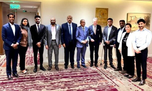 Pekka Haavisto UN Special Envoy for Sudan pose with Somoud delegation members in Cairo on Sept 12, 2026