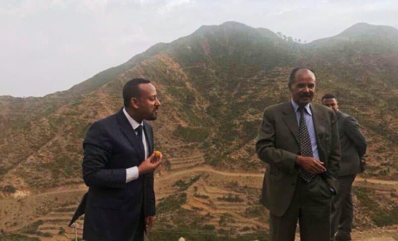 Eritrean President Isaias Afwerki and visiting Ethiopian Prime Minister Abiy Ahmed, file photo.