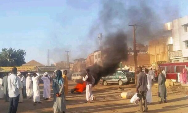 Protest in Atbara market against fuel price increase on October 25, 2026